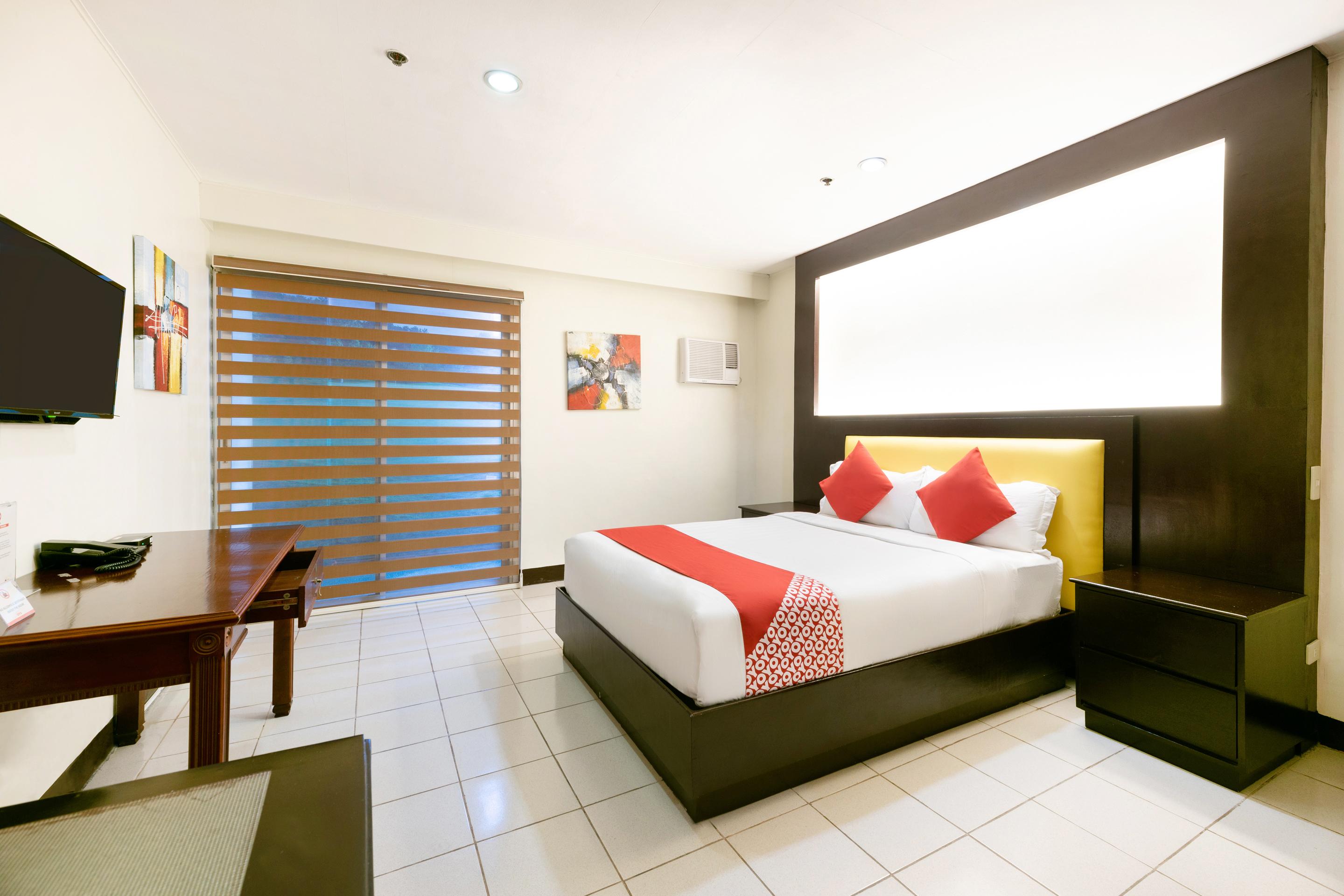 Oyo 115 Northridge Mansions Hotel Quezon City Buitenkant foto