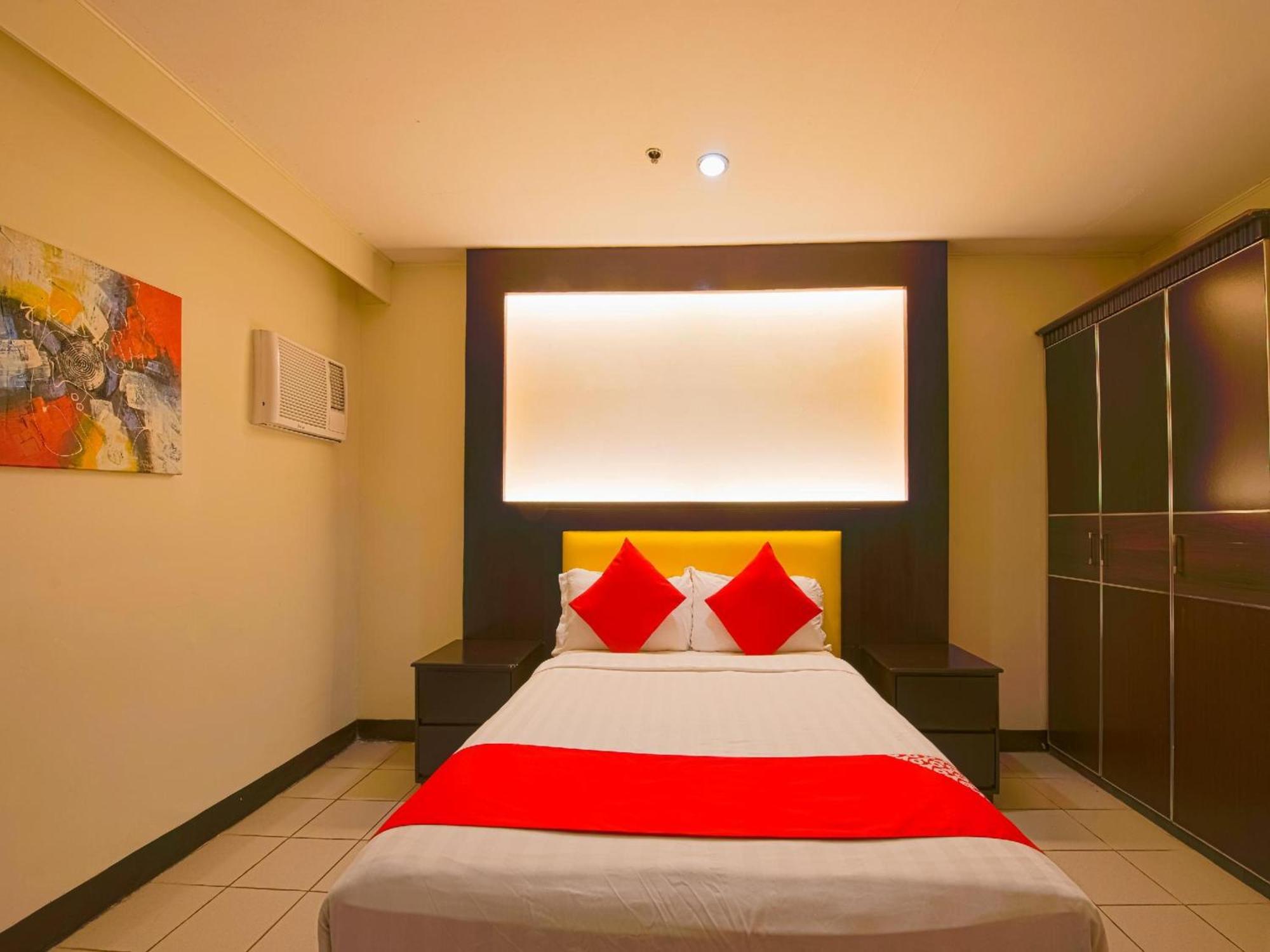 Oyo 115 Northridge Mansions Hotel Quezon City Buitenkant foto
